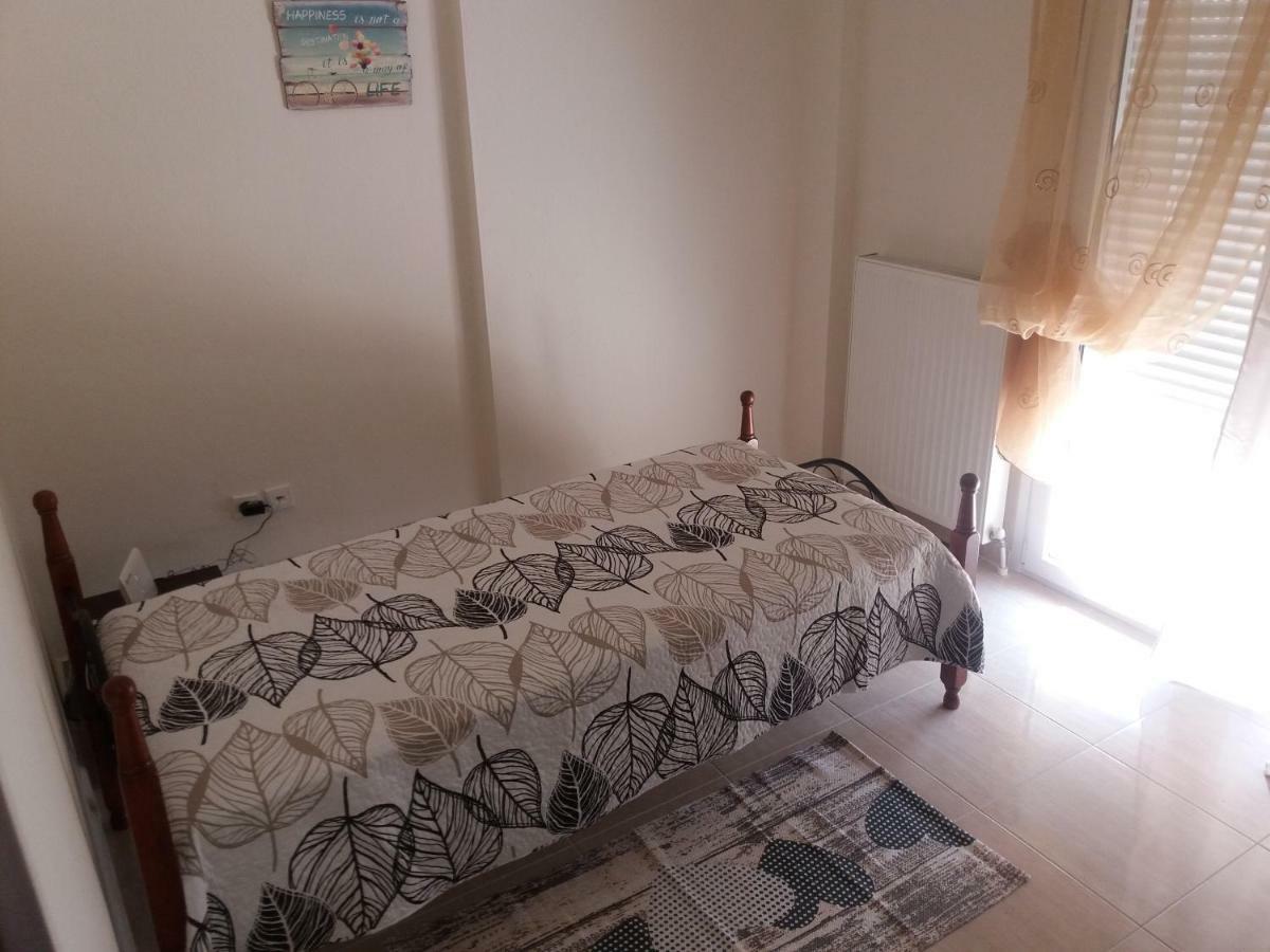 Jordan'S Appartment At ניאה מיכאניונה מראה חיצוני תמונה