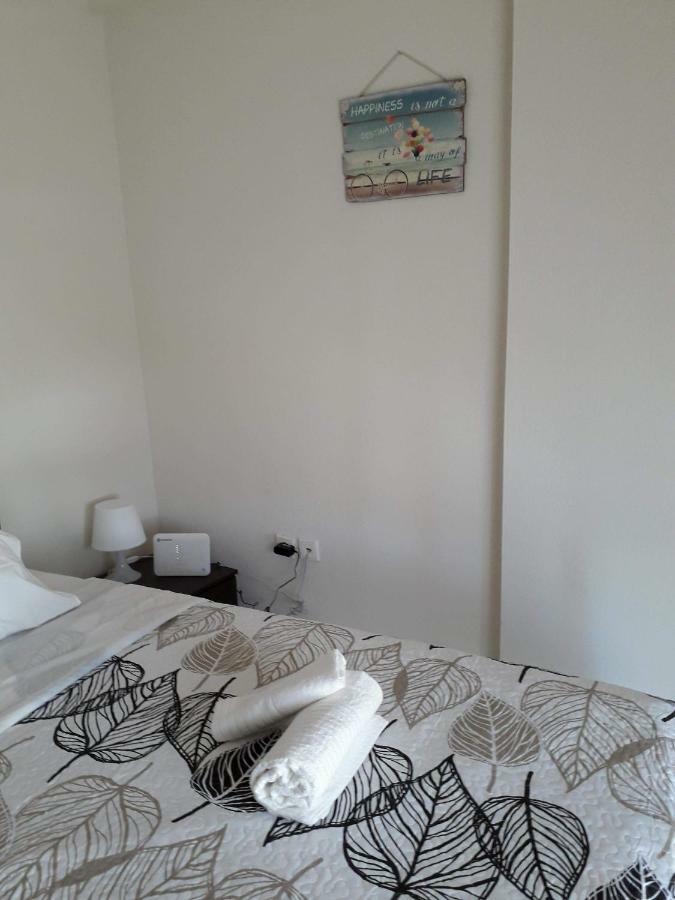 Jordan'S Appartment At ניאה מיכאניונה מראה חיצוני תמונה