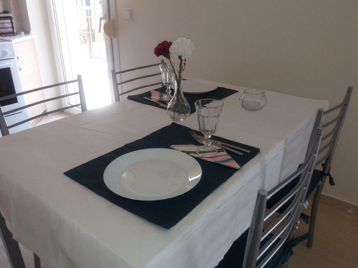 Jordan'S Appartment At ניאה מיכאניונה מראה חיצוני תמונה
